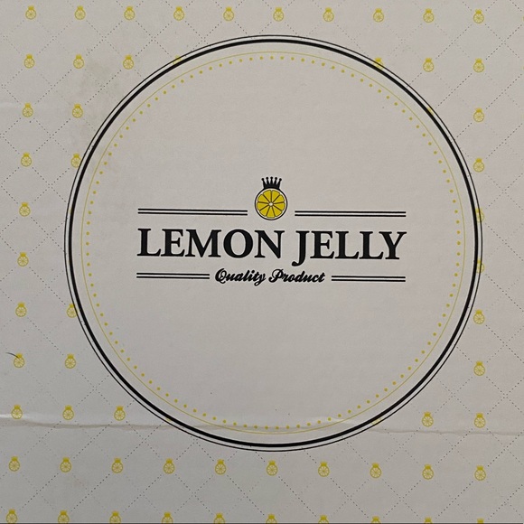 Brand New Lemon Jelly Comfy Rainboots - Picture 5 of 5